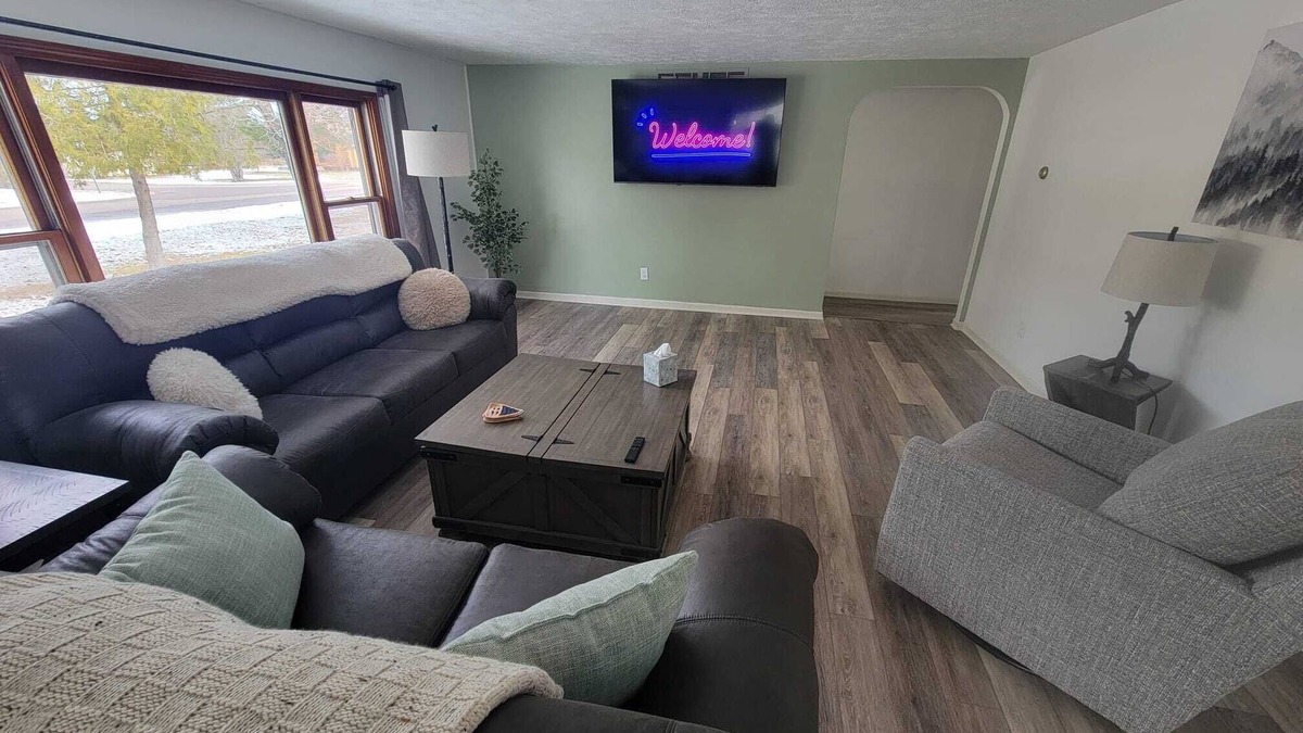 Au Train House | Home 3 blocks from Lake Superior, near Pictured Rocks and trail access