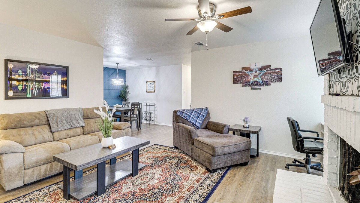 West Arlington House | Home 4 Mi to AT&T Stadium: Bring Your Pets!