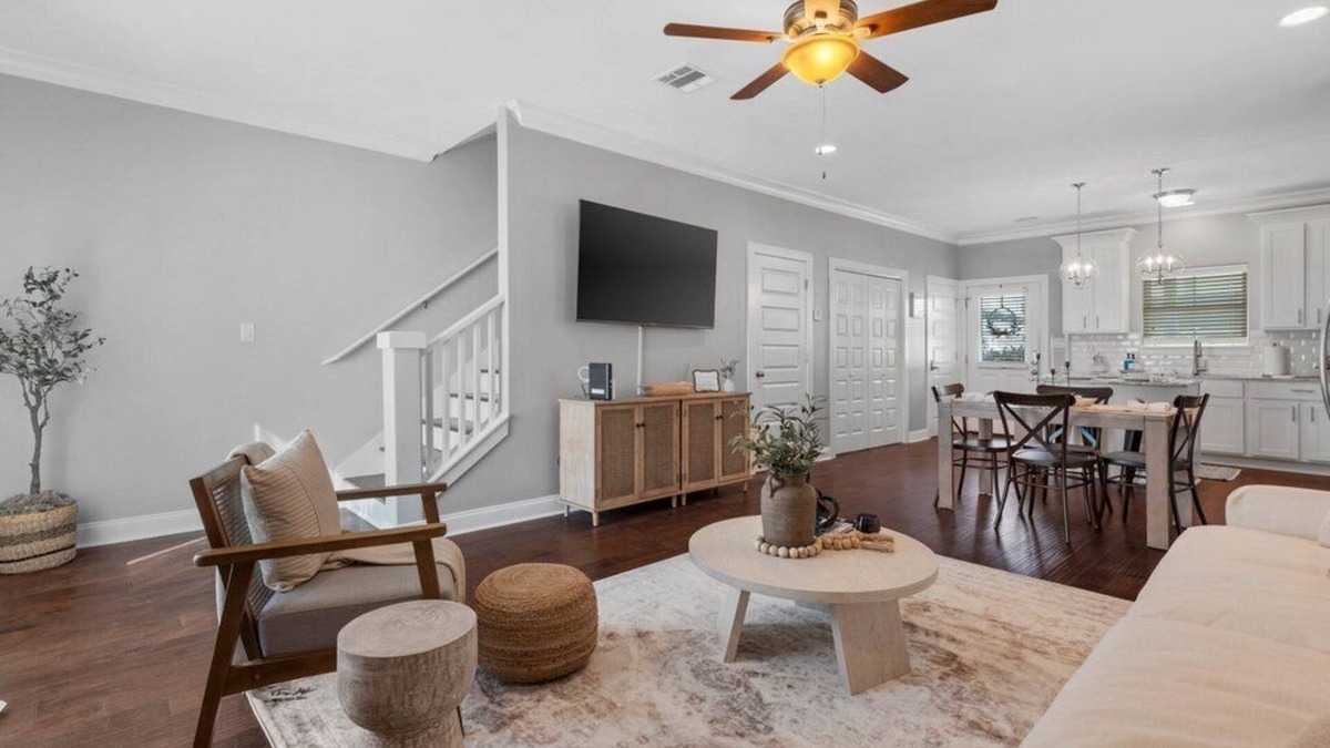 Lake Charles Condo | Home 4 U at Olive Bayou! Downtown Lake Charles