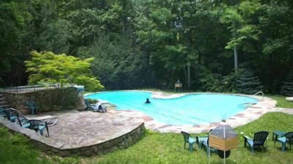 Berkeley Springs Cottage | Home at Last - Gather Here!