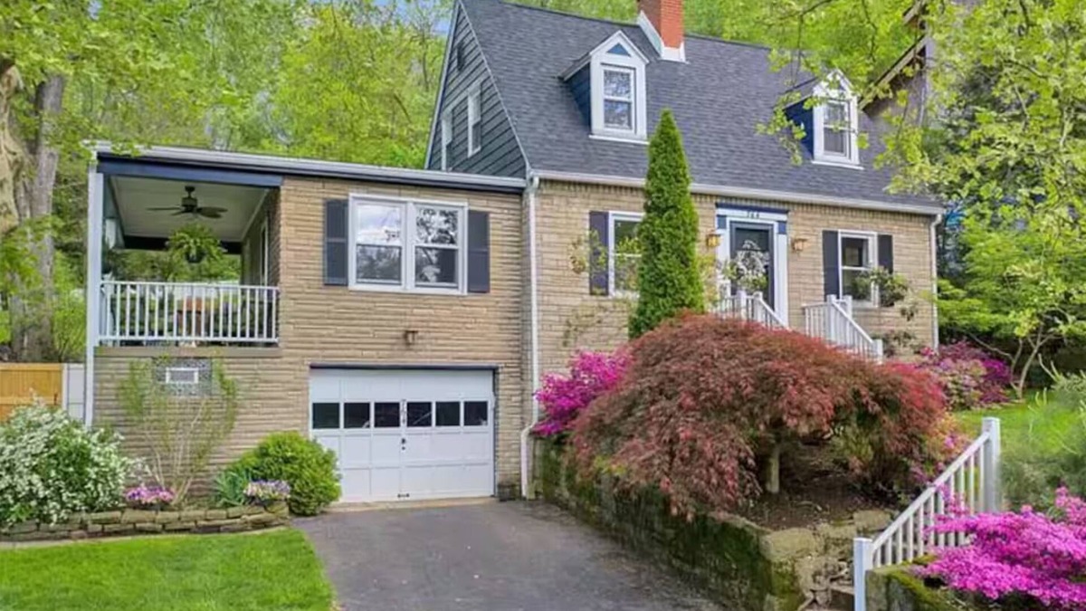 Churchhill House | Home Away from Home