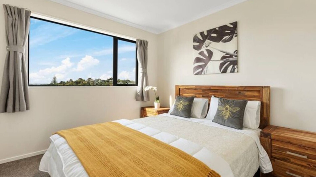 Hillsborough House | Home Away From Home - 10 min drive to Go Media Stadium(formally Mt Smart)