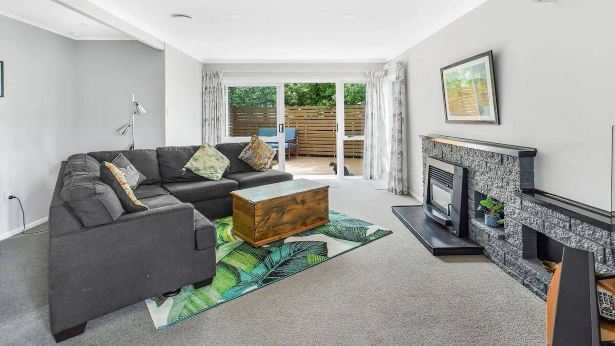 Te Rapa House | Home away from home! 3br house