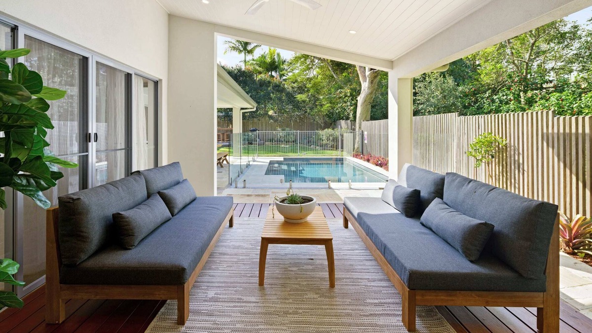 Dicky Beach House | Home away from Home at Dicky Beach
