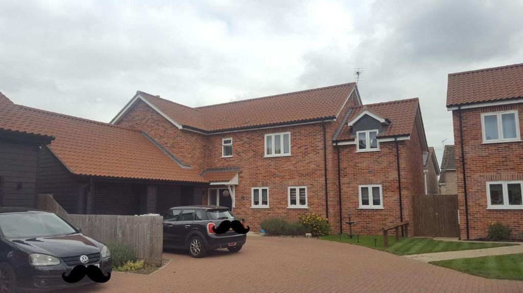 Mildenhall House | Home away from home