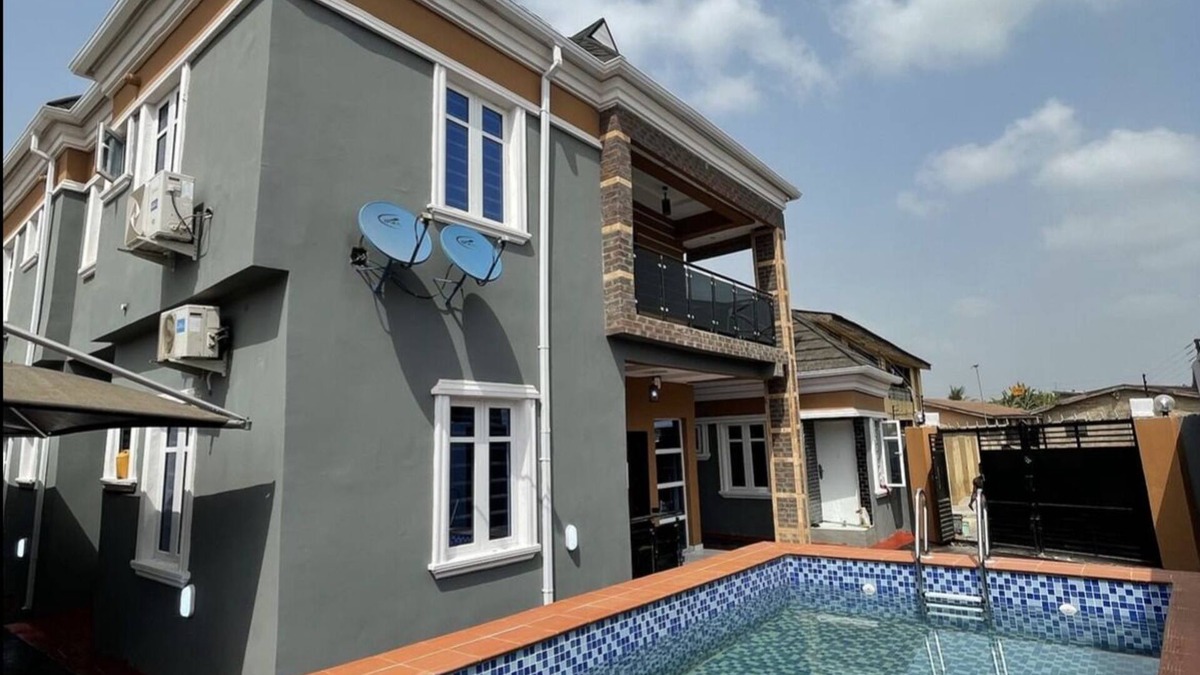 Sagamu Apartment | Home Away From Home