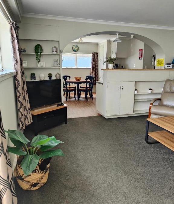 Richmond Apartment | Home Away From Home