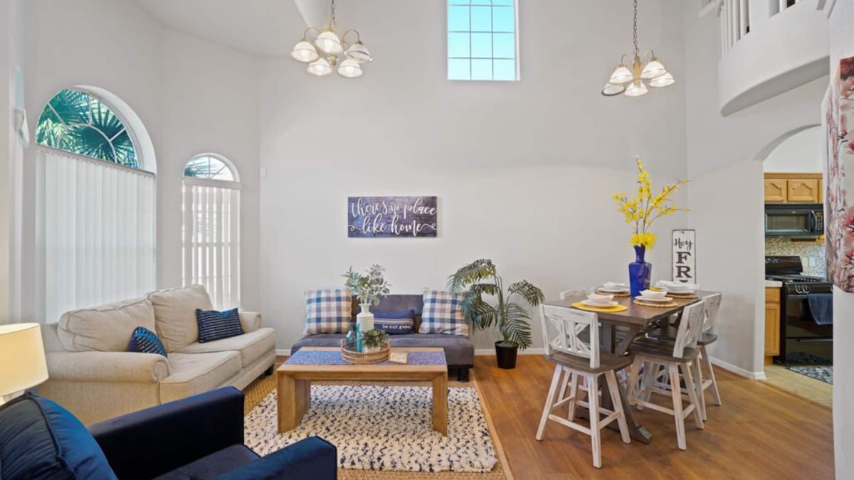 Biggs Field House | Home Away From Home/ Sleeps 11
