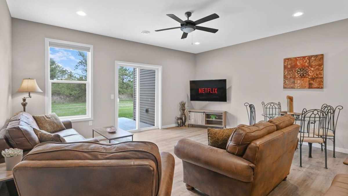 Plover House | Home away from Home, upscale townhome