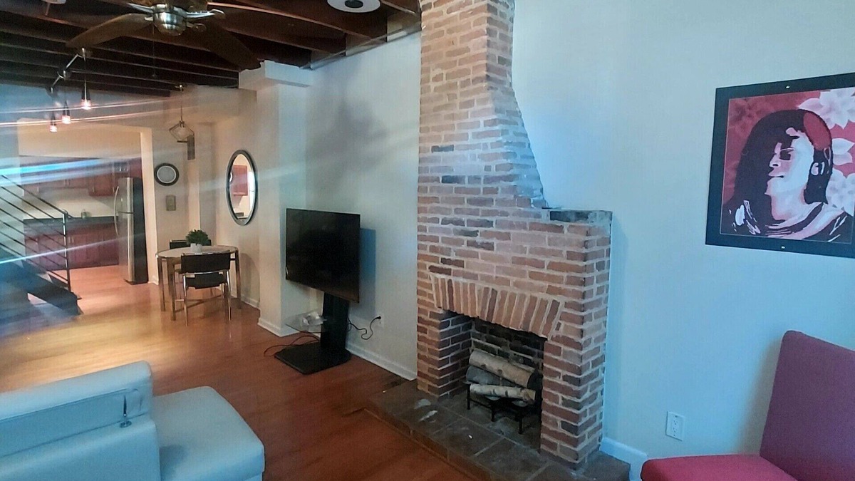 Downtown Baltimore House | Home Away From Home !