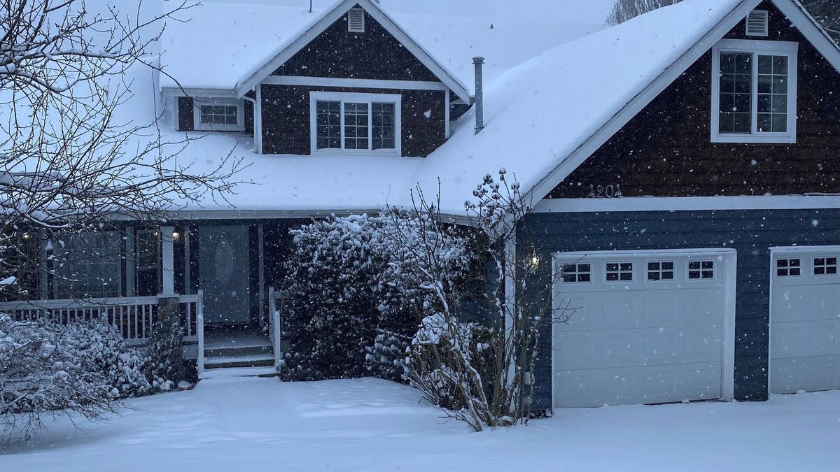 Federal Way House | Home away from Home
