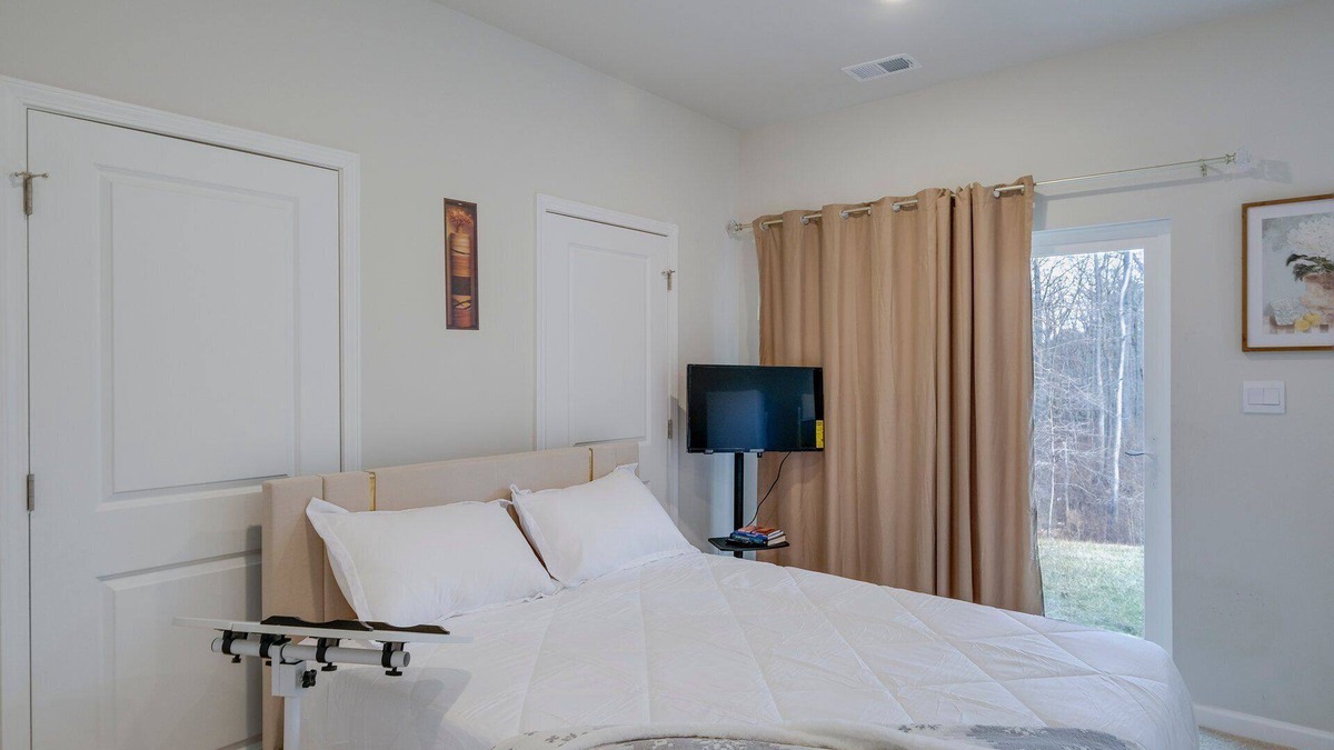 Montpelier House | Home Away From Home