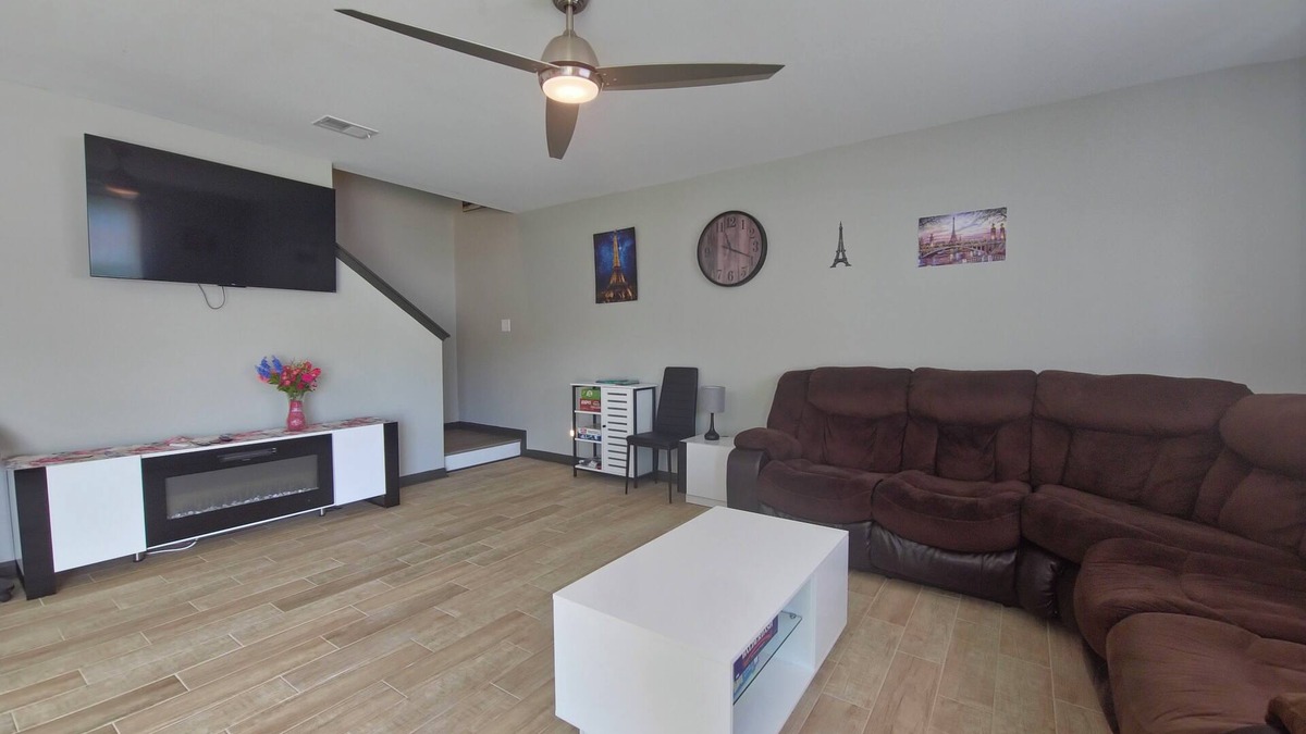 Lexington House | Home away from Home