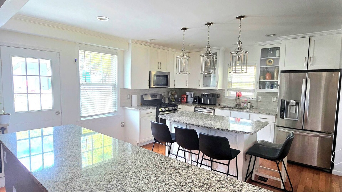 Hanover House | Home away from Home!