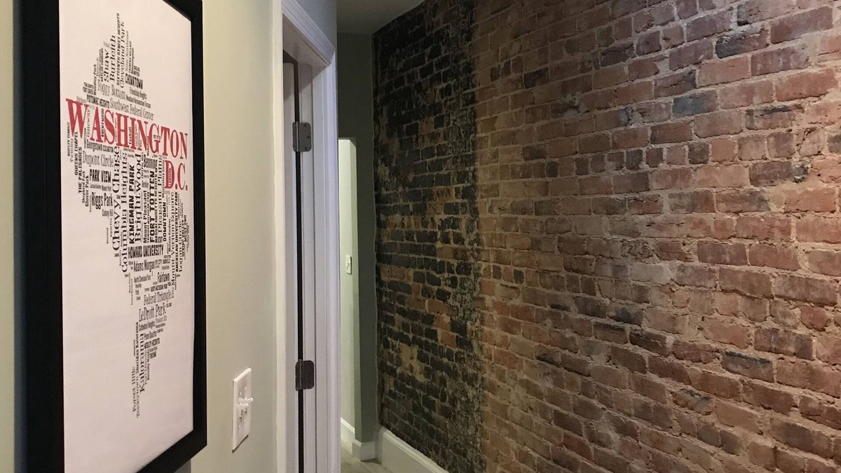 Capitol Hill Apartment | HOME AWAY FROM HOME - Chic 2 BDRM in Capitol Hill