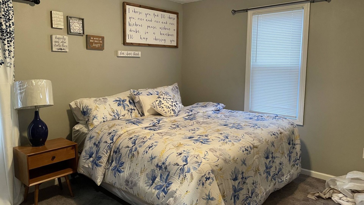 Cleveland House | Home away from Home (We are available for Out of Town Guests Only)