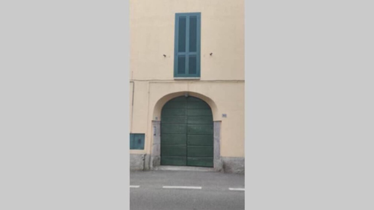 Cremnago House | Home & Breakfast "La Madonnina" CIN:IT013136C29HQUKBX8 CIR:013136-CNI-00001