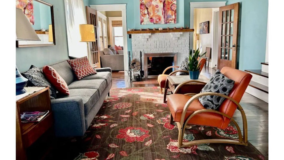 Cleveland House | Home by the Lake