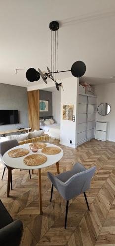 Baluty Apartment | Home Factory Ghandiego