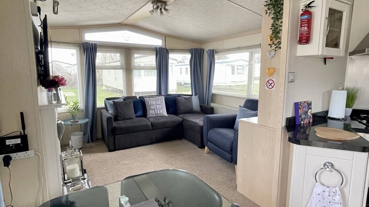Mappleton House | Home from home static caravan at Skipsea Sands Holiday Park (pet friendly)