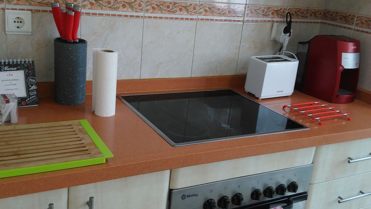 Las Gabias Apartment | Home & Holidays Las Gabias