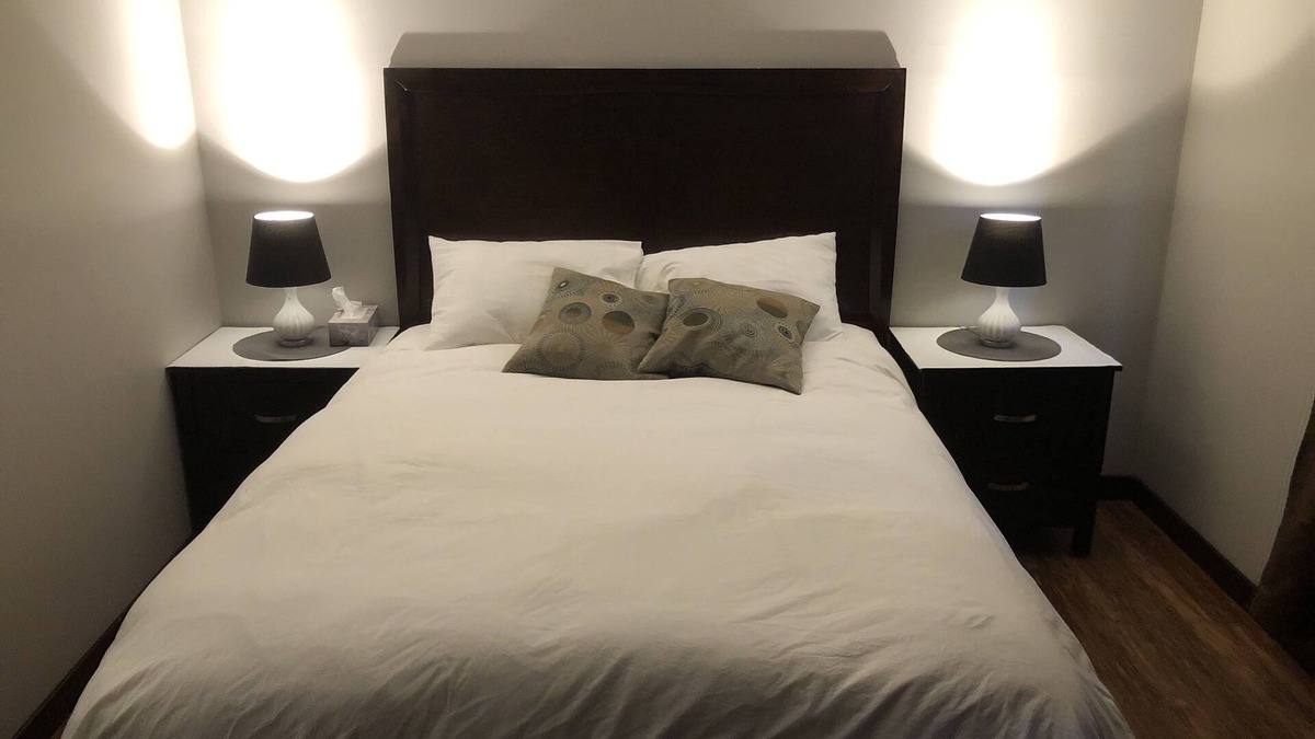 Lloydminster Apartment | Home Hotel ONE BEDROOM APARTMENT