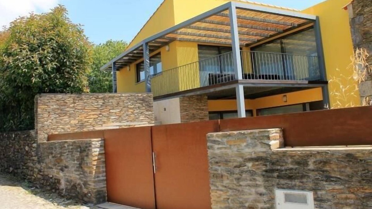 Seixas Cottage | Home in Caminha | Beach | Private Piscine