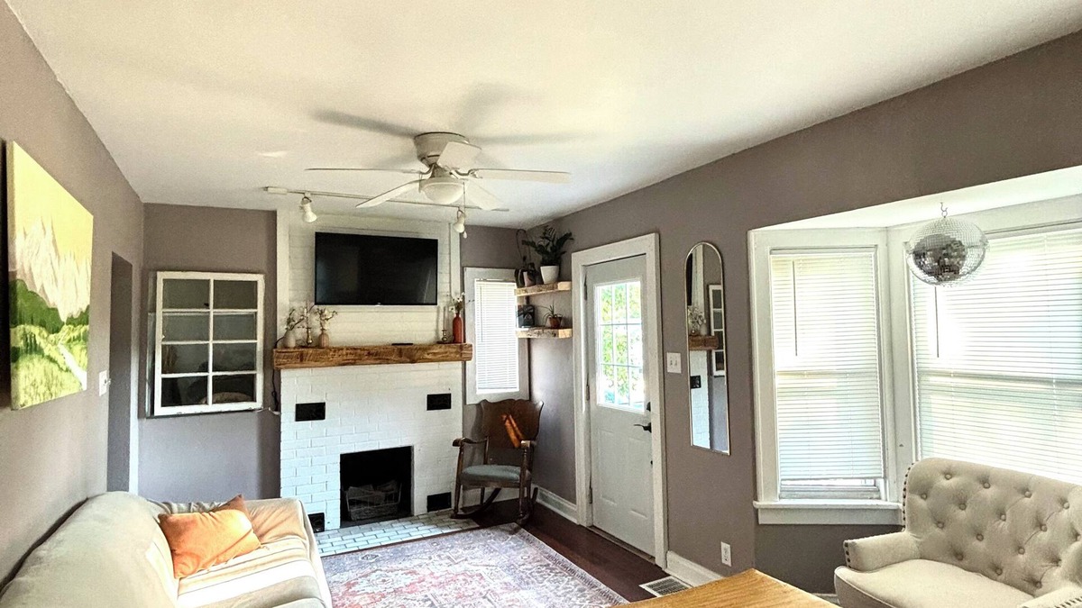 Cedar Falls House | Home in Cedar Falls-updated cottage