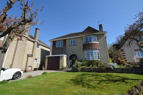Midsomer Norton House | Home in Midsomer Norton, near Bath & Bristol