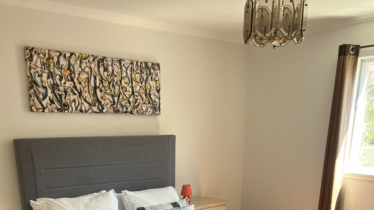 Cote-Saint-Paul House | Home in Mtl*1Br*Canal Lachine*DT