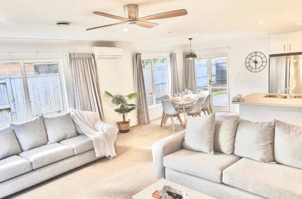 Papamoa Beach House | Home In On Family - 400m from Papamoa Beach