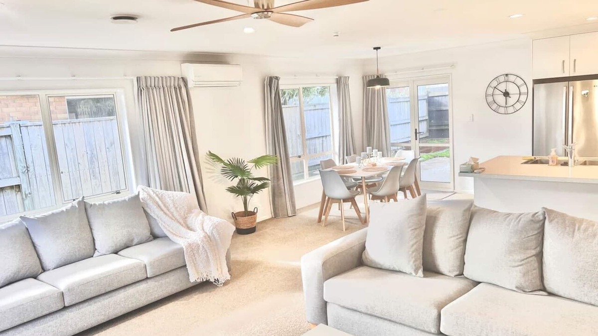 Papamoa Beach House | Home In On Family - 400m from Papamoa Beach