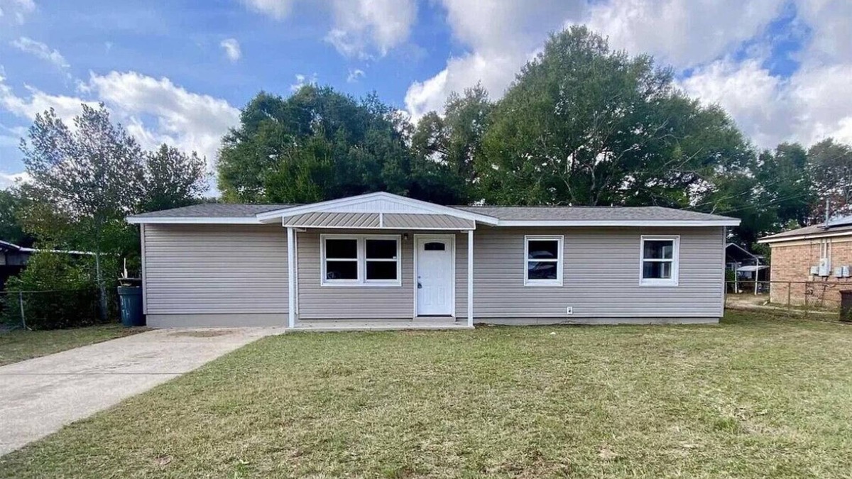 Bellview House | Home in Pensacola family friendly