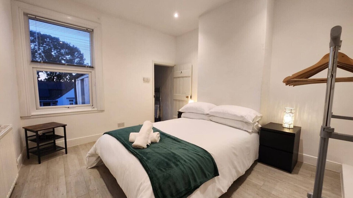 Shelsley Beauchamp House | Home In Worcester - With Free Parking