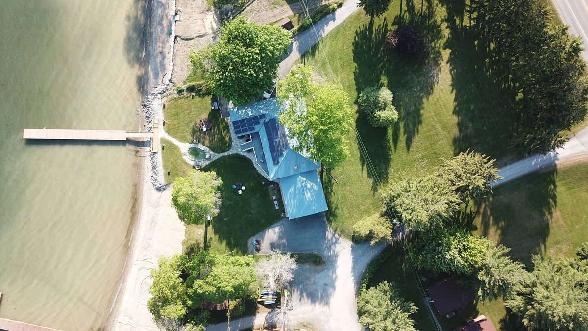 Leeds and the Thousand Islands Cottage | Home of 1000island#3-Directly on STL river private beach FREE boat docking