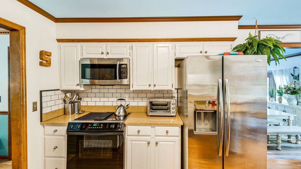 Whites Creek House | Home on 7.5 Acres: Hike On-Site + 9Mi to Nashville