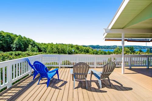 Freeland House | Home on Holmes