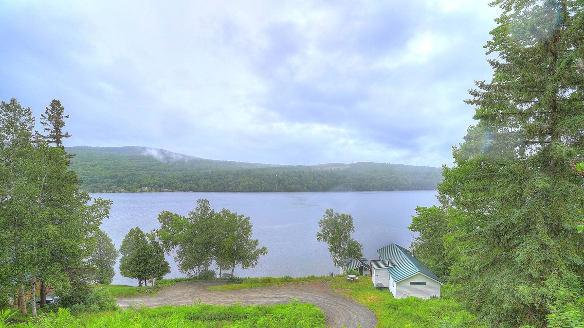 Rangeley Cottage | Home on the Range - Guest House