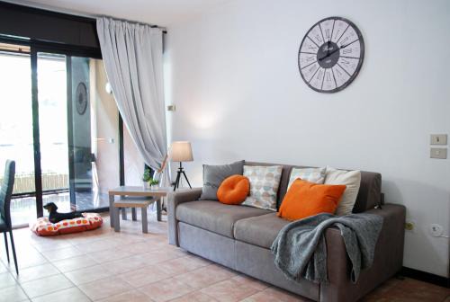 Milano 3 Apartment | Home & Pet - Fiori