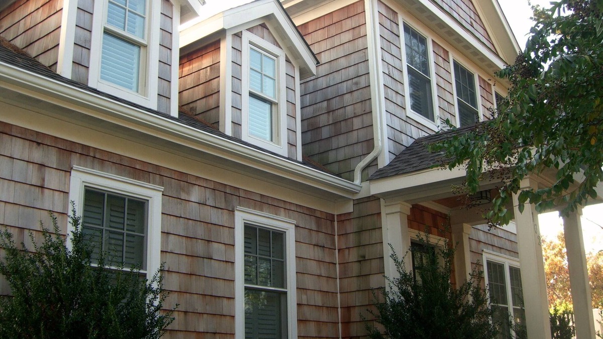The Pines House | Home Right in Town with Private Pool - Sleeps 10