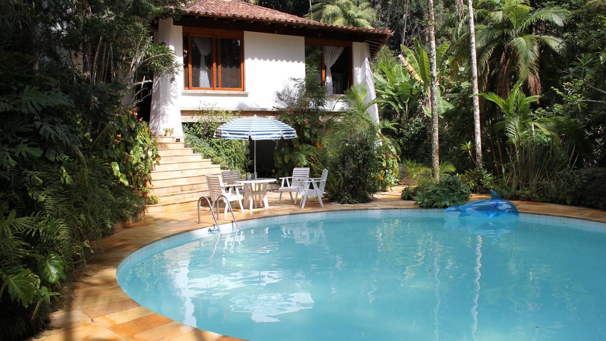 Petropolis House | Home Season Refugio Teresopolis, surrounded by forest, environmental protection area
