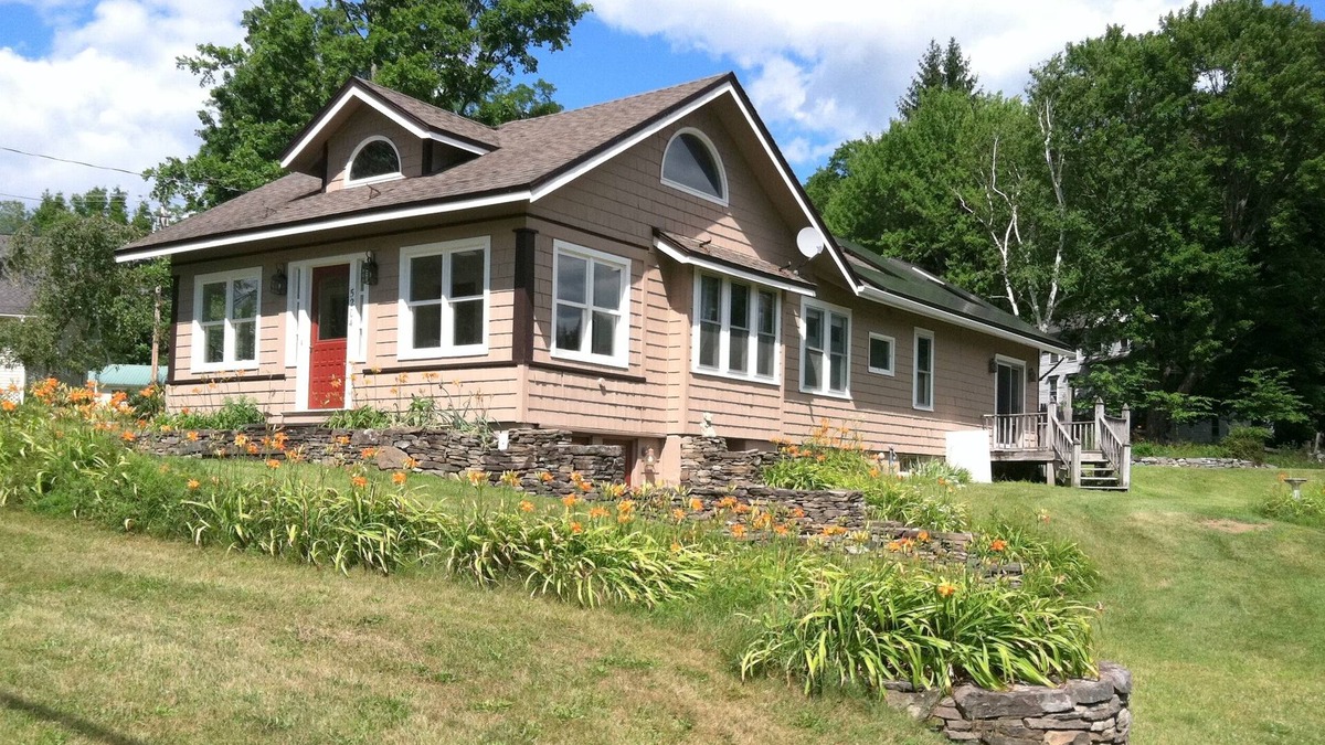 Spencertown House | Home Sweet Home in a Best Place to Live Locale