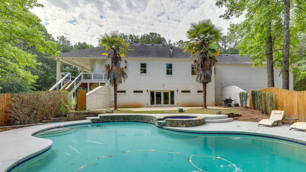 Ellenwood House | Home Theater & Game Room: Chic Abode in Ellenwood!