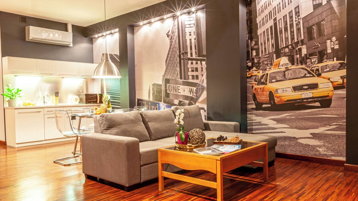 Srodmiescie Apartment | Home & Travel Apartments