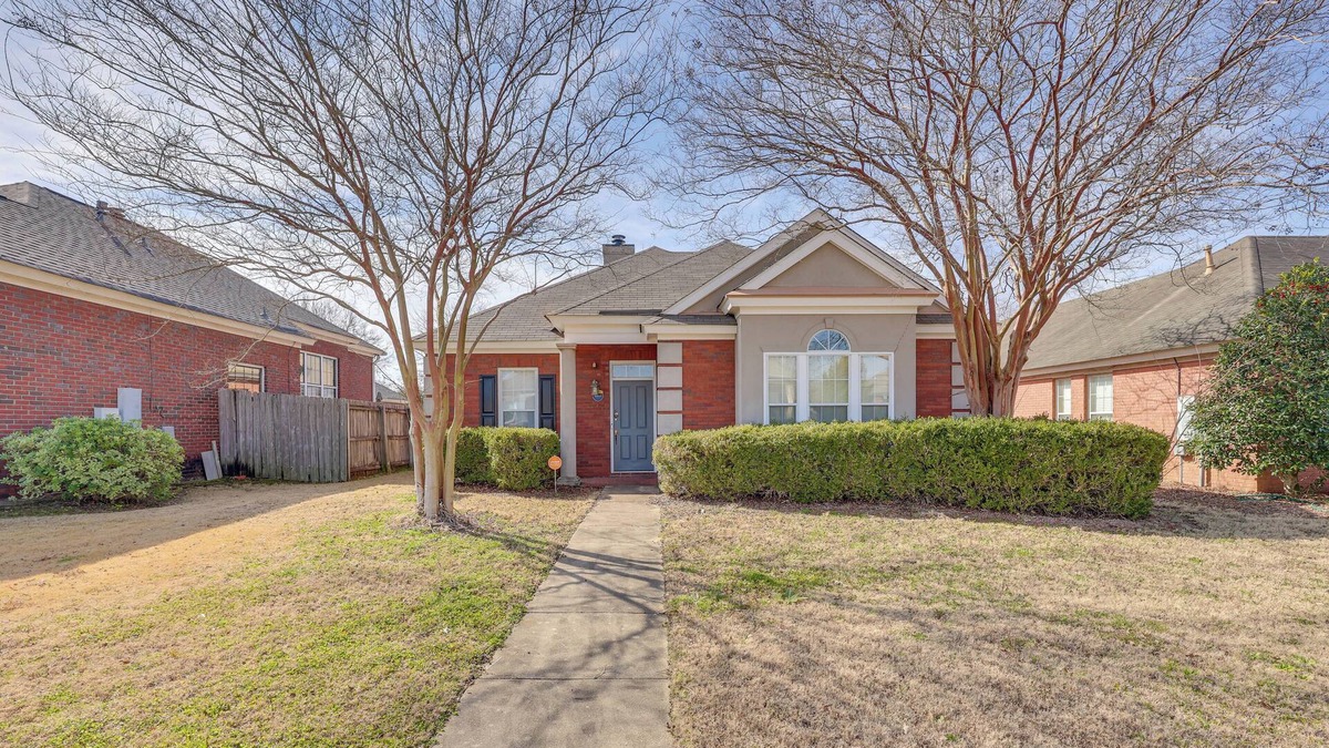 Gunter Afs House | Home w/Fenced Yard ~ 12 Mi to Dtwn Montgomery