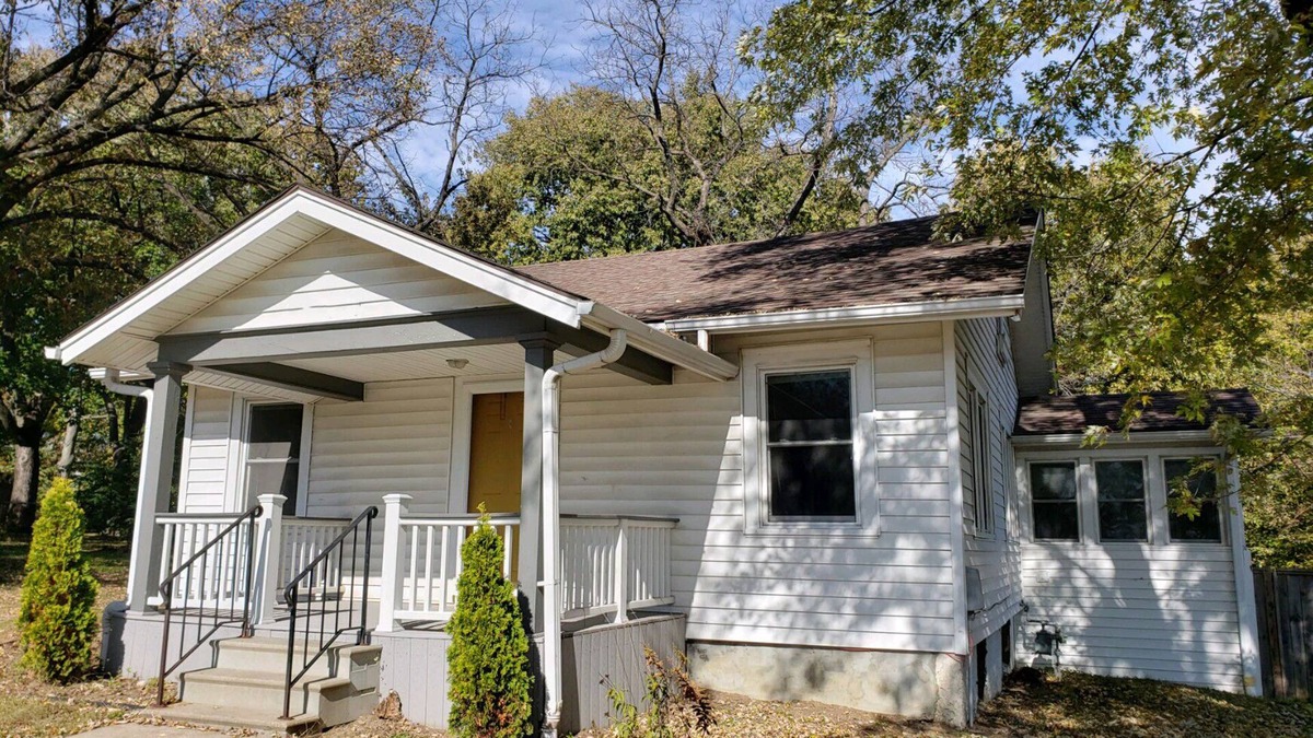 Merriam House | Home w/Office-Close to Advent Health Shawnee Mission & University of Kansas Hosp