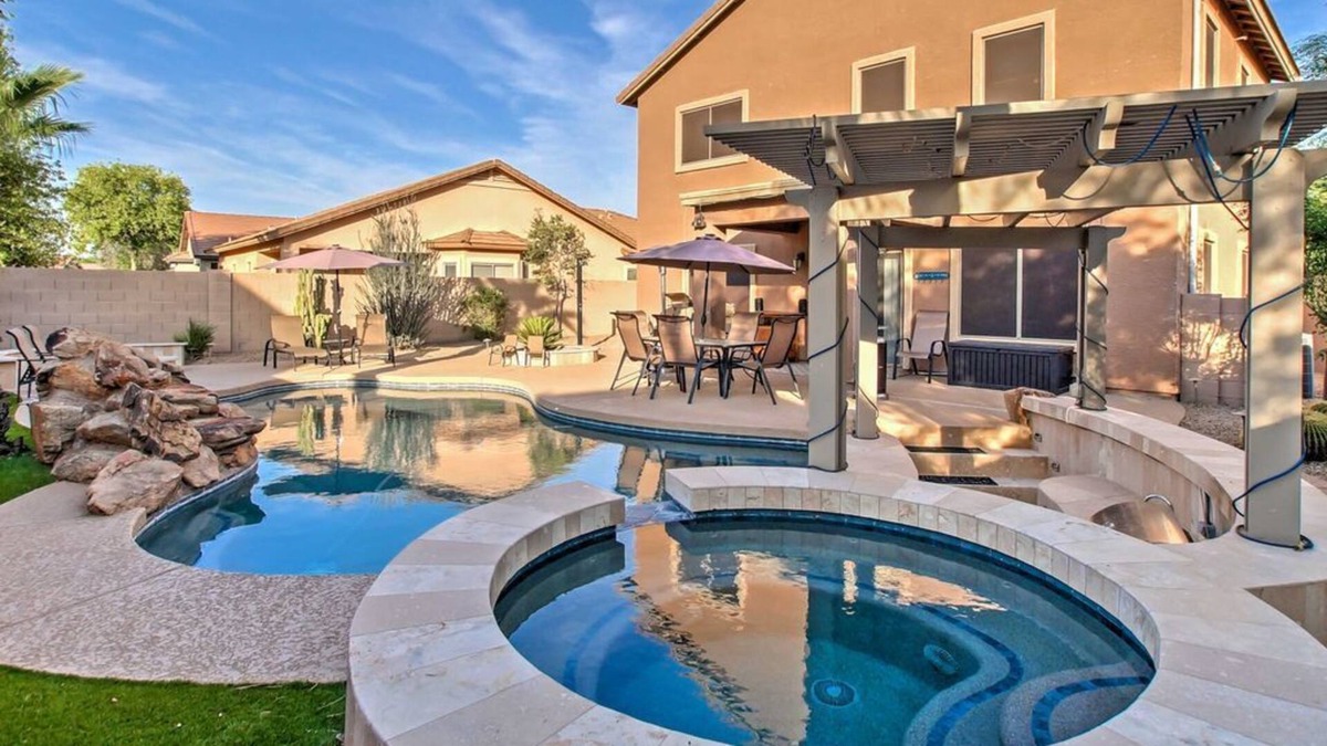 Copper Basin House | Home w/Waterfall Pool + Hot Tub in San Tan Valley!