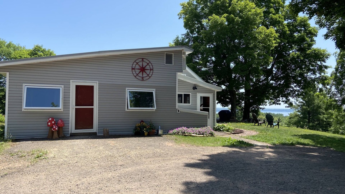 Bayfield House | Home with a beautiful view of Lake Superior and Madeline Island