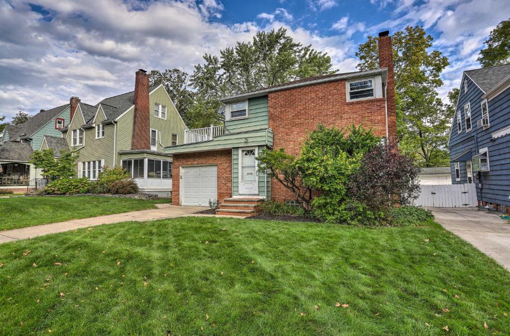 Cleveland House | Home with Deck Less Than 8 Miles to Downtown Cleveland!