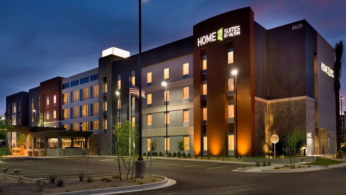 Glendale Sports and Entertainment District Hotel | Home2 Suites by Hilton Glendale - Westgate